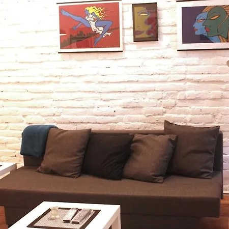 Under The Clock Appartamento Novi Sad